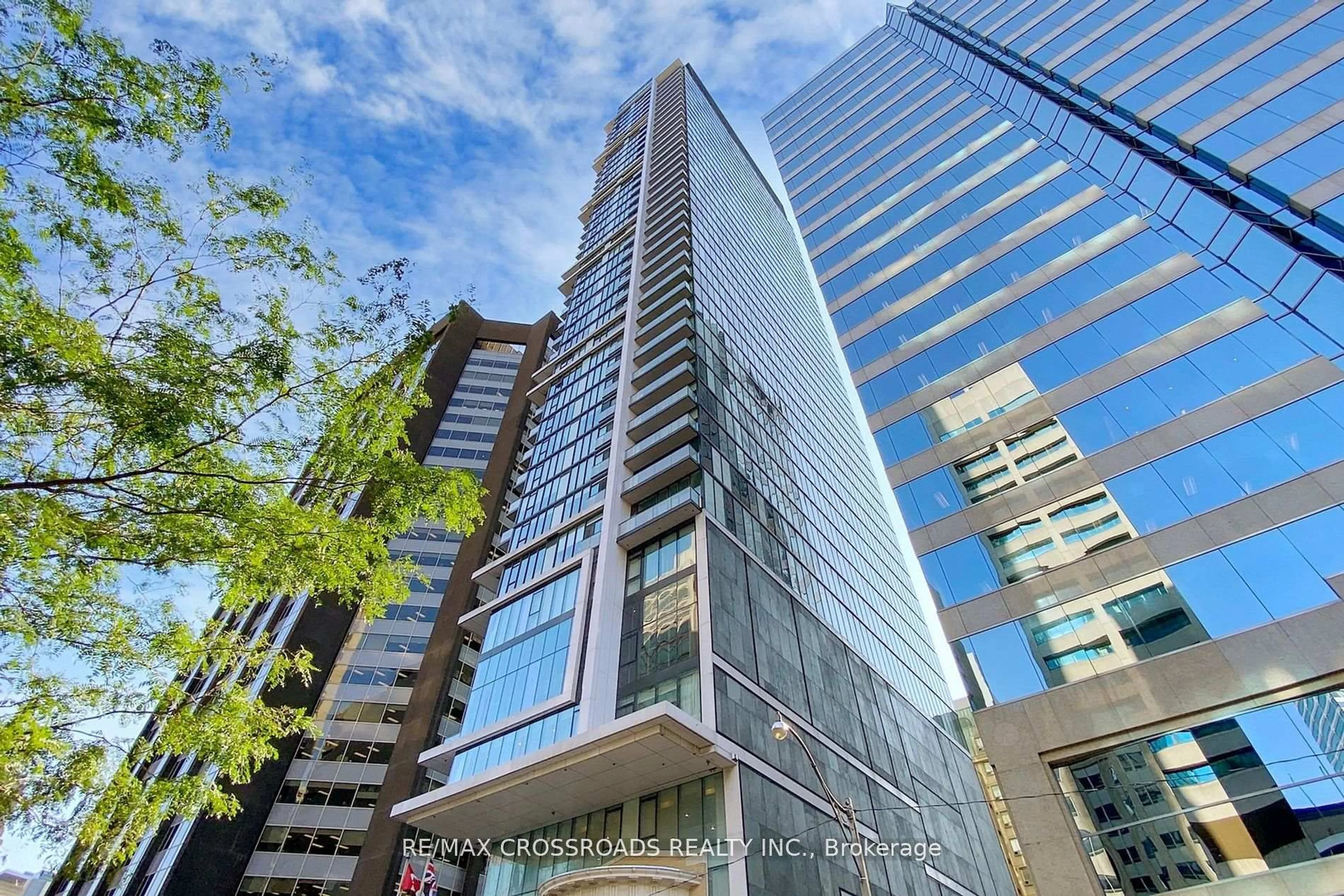 Unknown for 426 University Ave #2502, Toronto Ontario M5G 1S9