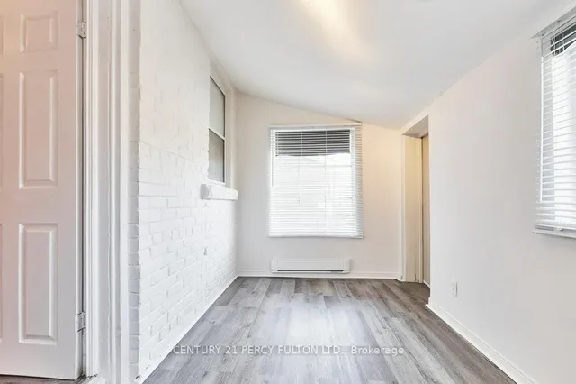 Additional property image - 471 Shaw St