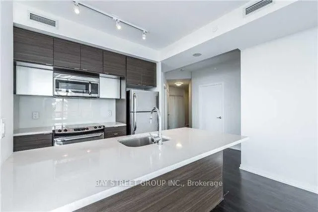 Additional property image - 62 Forest Manor Rd Unit 609