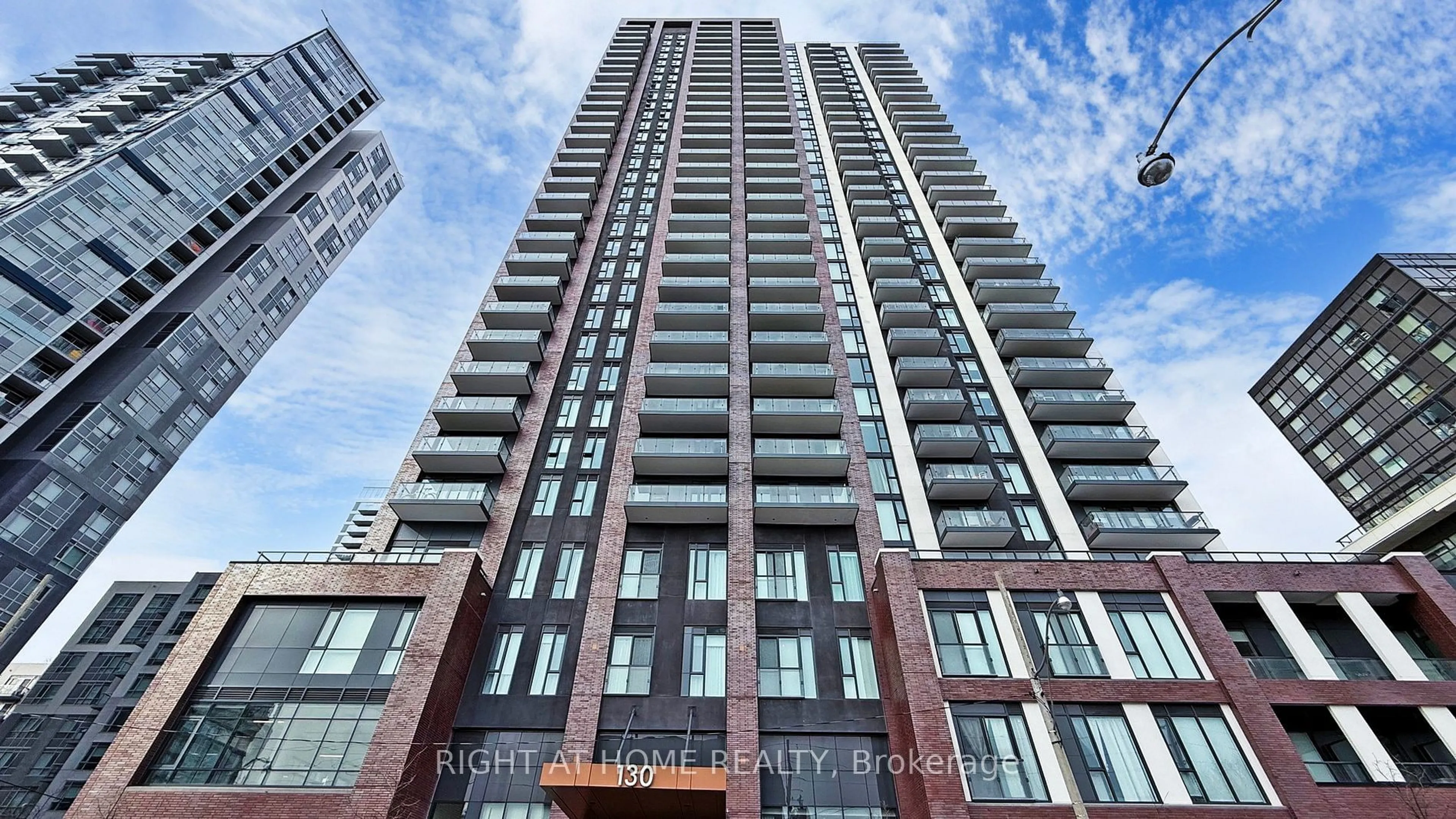 Unknown for 130 River St #1406, Toronto Ontario M5A 0R8