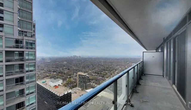 Additional property image - 2221 Yonge St Unit 4606