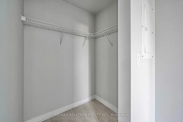 Additional property image - 2221 Yonge St Unit 4606