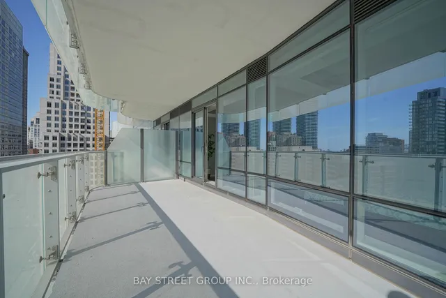 Additional property image - 1 Bloor St Unit 1605