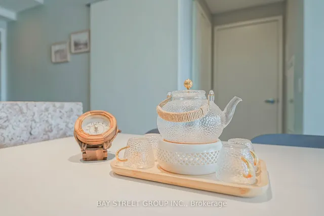 Additional property image - 1 Bloor St Unit 1605