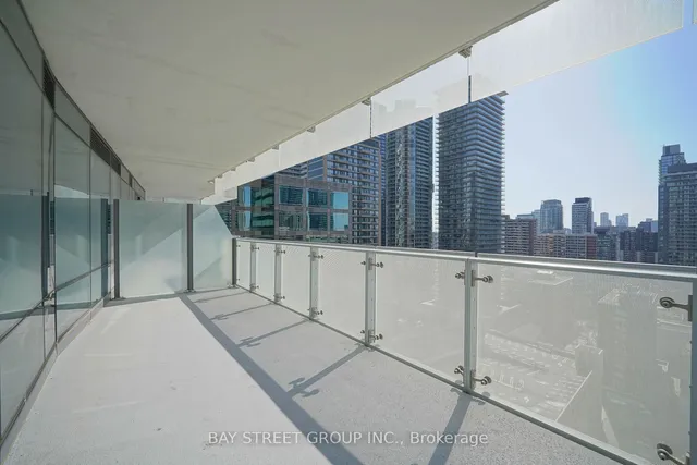 Additional property image - 1 Bloor St Unit 1605