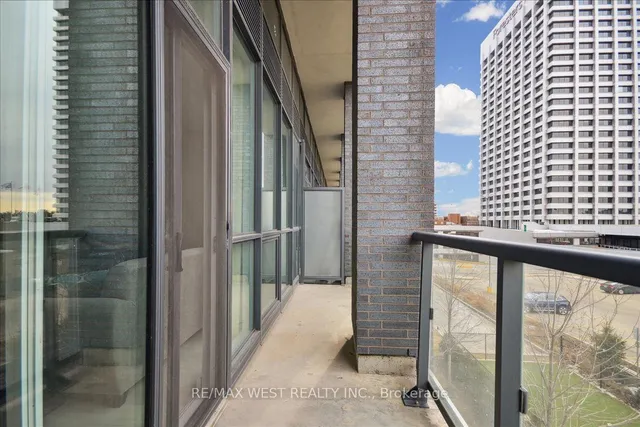 Additional property image - 6 Sonic Way Unit N312