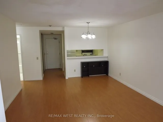 Additional property image - 7 Bishop Ave Unit 2203