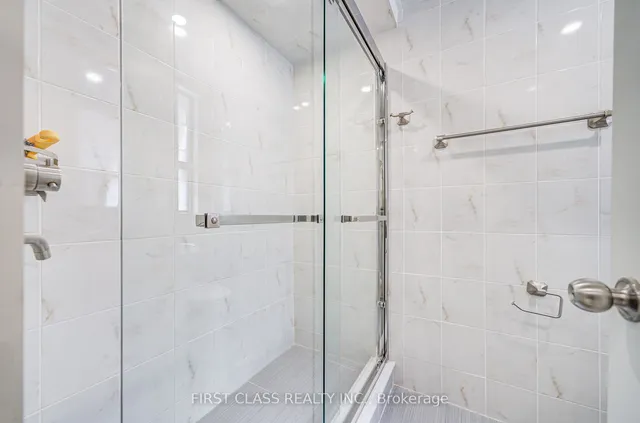 Additional property image - 3 Clinton Pl
