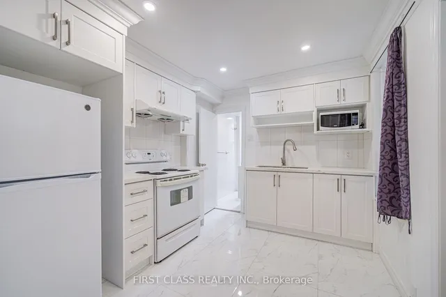 Additional property image - 3 Clinton Pl