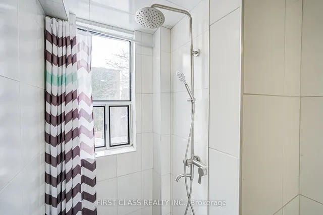 Additional property image - 3 Clinton Pl