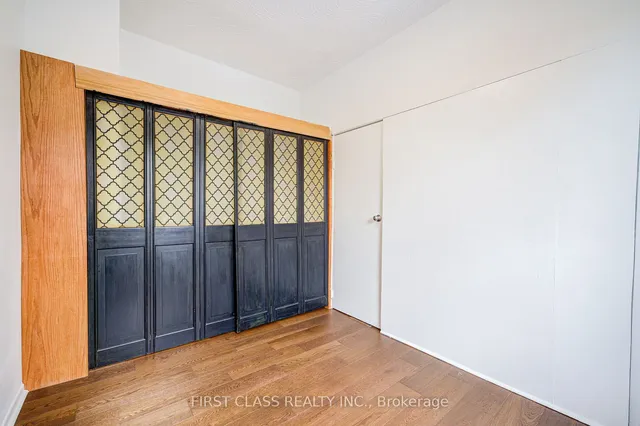 Additional property image - 3 Clinton Pl