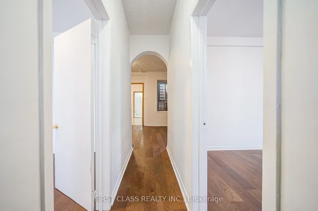 Additional property image - 3 Clinton Pl