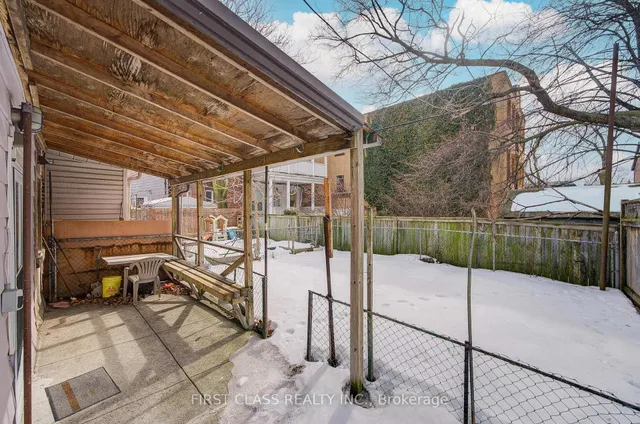 Additional property image - 3 Clinton Pl
