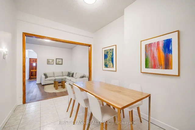 Additional property image - 3 Clinton Pl