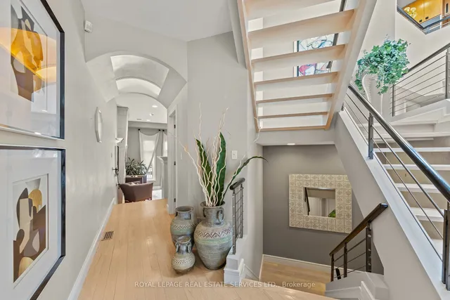 Additional property image - 477 Old Orchard Grve