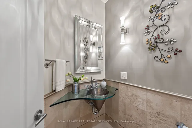 Additional property image - 477 Old Orchard Grve