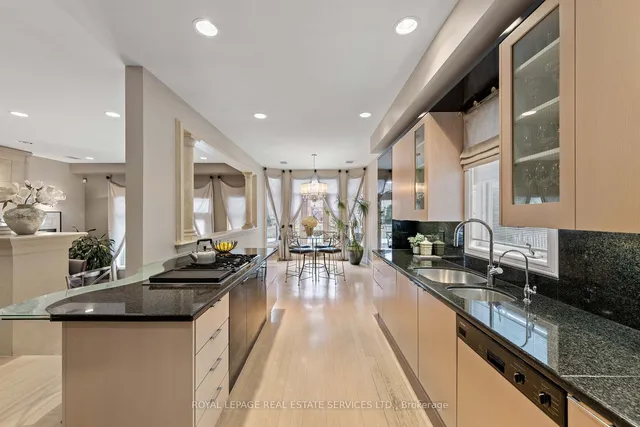 Additional property image - 477 Old Orchard Grve