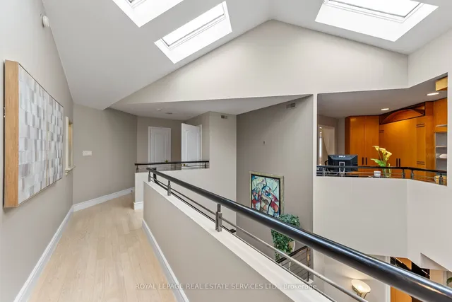 Additional property image - 477 Old Orchard Grve