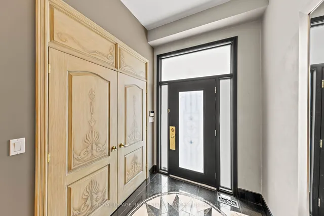 Additional property image - 477 Old Orchard Grve