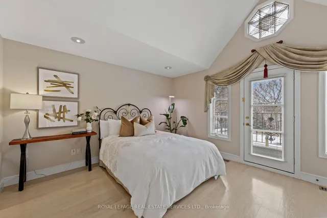 Additional property image - 477 Old Orchard Grve