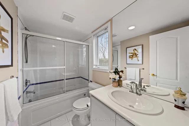 Additional property image - 477 Old Orchard Grve