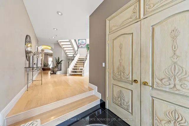 Additional property image - 477 Old Orchard Grve