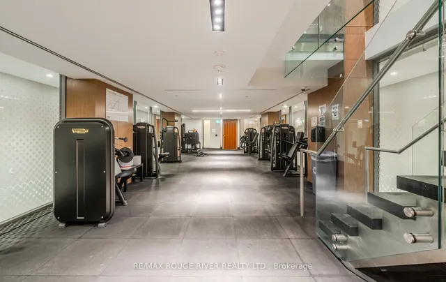 Additional property image - 15 Queens Quay Unit 921