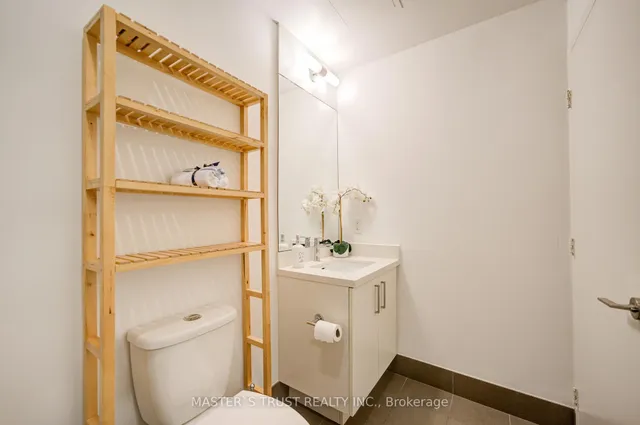 Additional property image - 455 Front St Unit N101