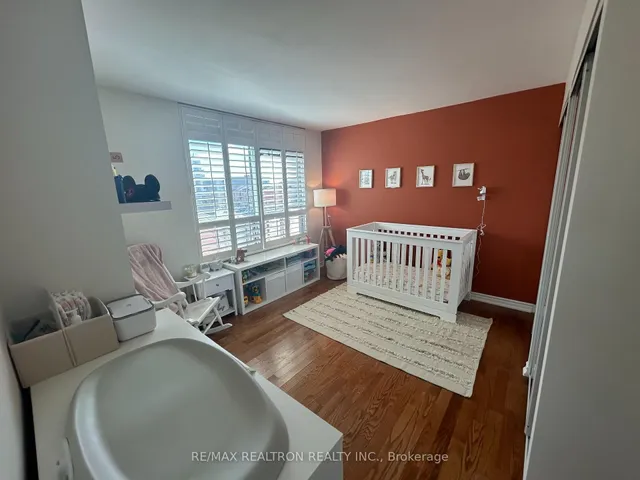 Additional property image - 16 Dallimore Circ Unit 414