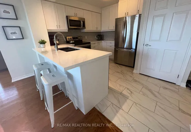 Additional property image - 16 Dallimore Circ Unit 414