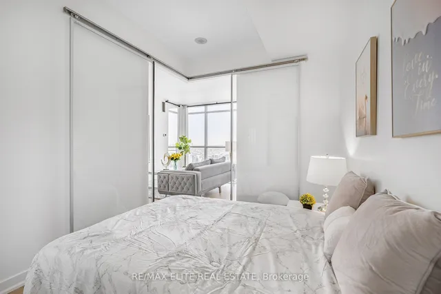 Additional property image - 25 Capreol Crt Unit 3805