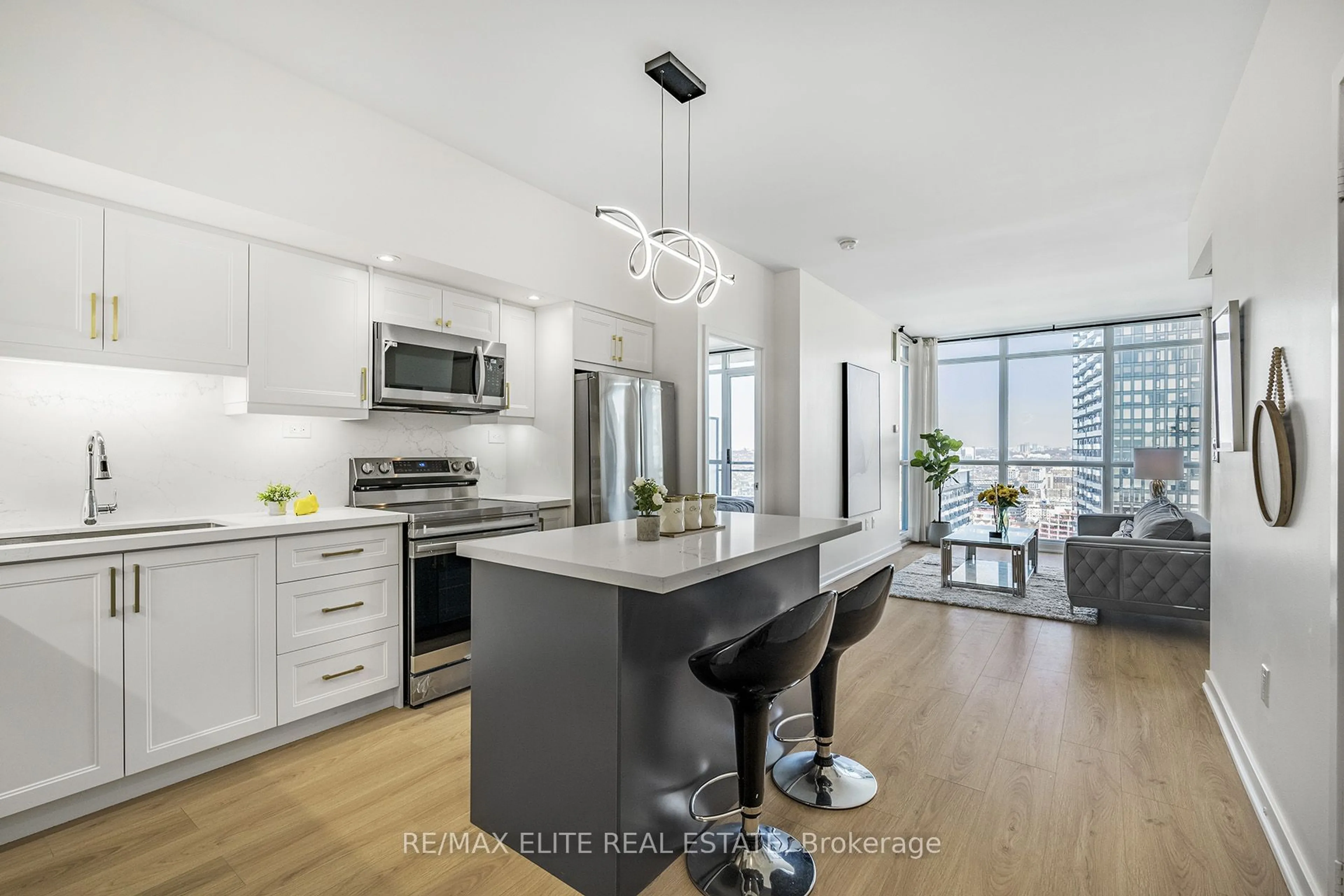 Open concept kitchen, unknown for 25 Capreol Crt #3805, Toronto Ontario M5V 3Z7