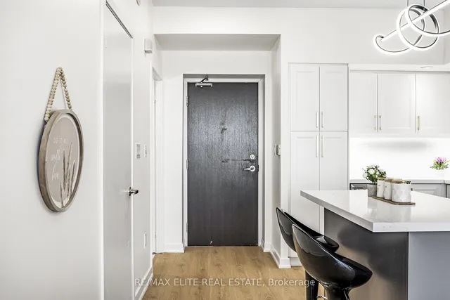 Additional property image - 25 Capreol Crt Unit 3805