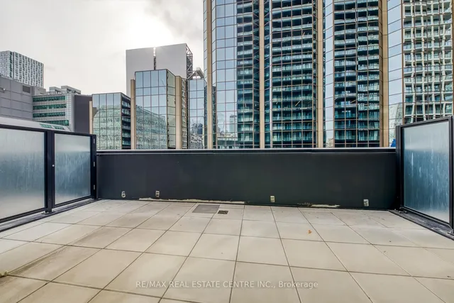 Additional image 22 of 20 Edward St Unit 406