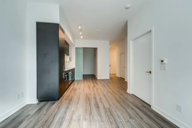 Additional image 19 of 20 Edward St Unit 406