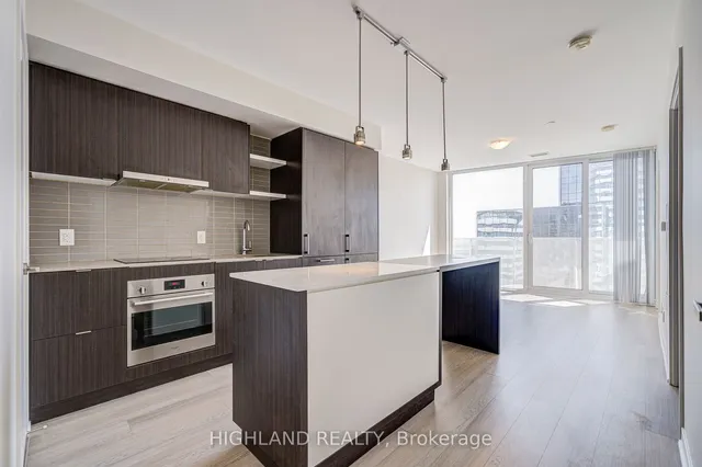 Additional property image - 100 Harbour St Unit 3909