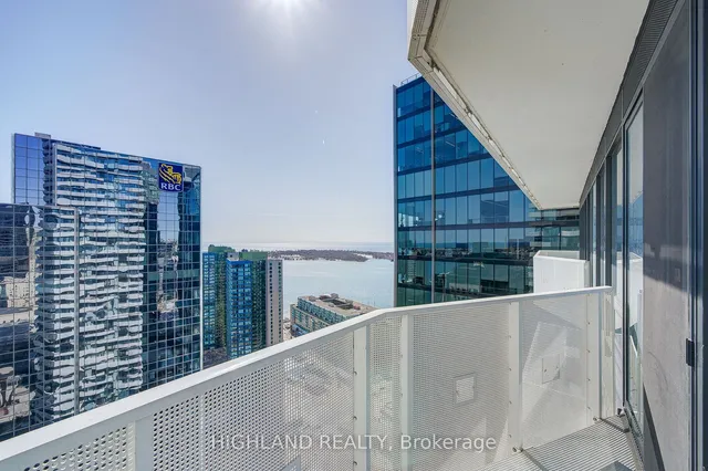 Additional property image - 100 Harbour St Unit 3909