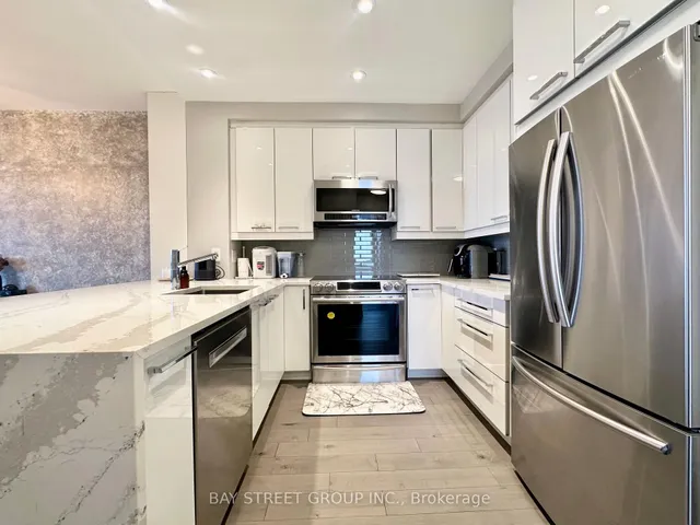 Additional property image - 25 Carlton St Unit 3101