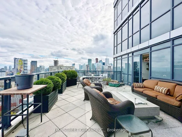 Additional property image - 25 Carlton St Unit 3101
