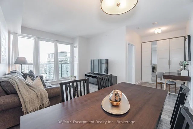 Additional property image - 150 East Liberty St Unit 2301