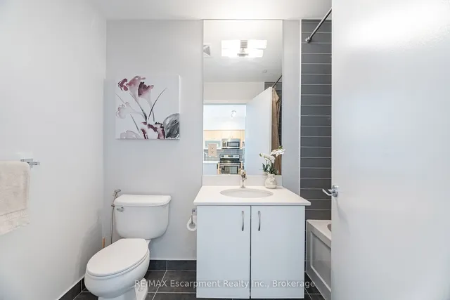 Additional property image - 150 East Liberty St Unit 2301