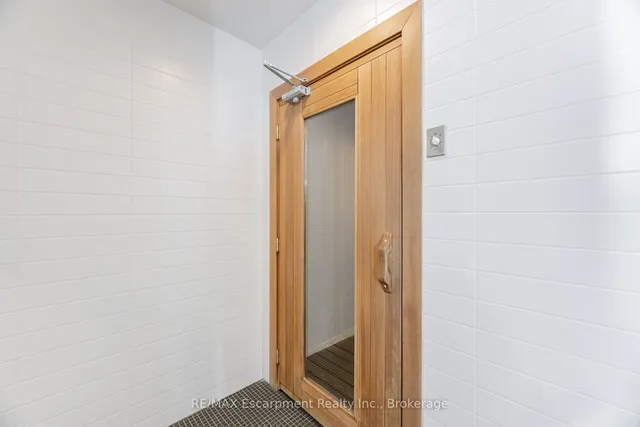 Additional property image - 150 East Liberty St Unit 2301