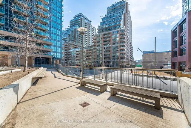 Additional property image - 150 East Liberty St Unit 2301