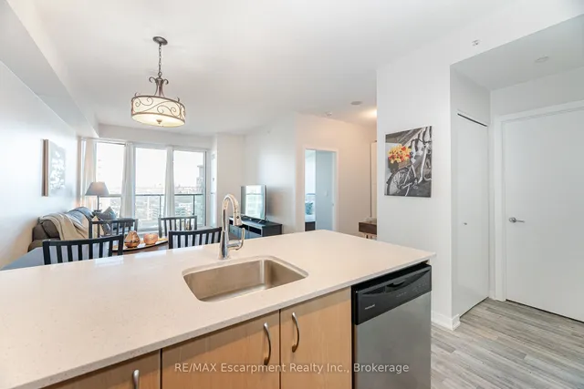 Additional property image - 150 East Liberty St Unit 2301