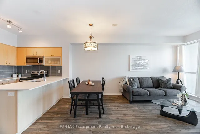 Additional property image - 150 East Liberty St Unit 2301