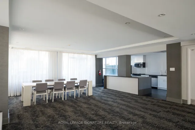 Additional property image - 18 Beverley St Unit 322