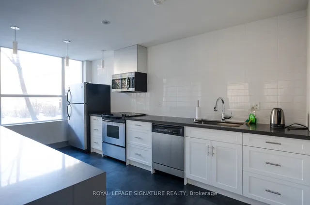 Additional property image - 18 Beverley St Unit 322