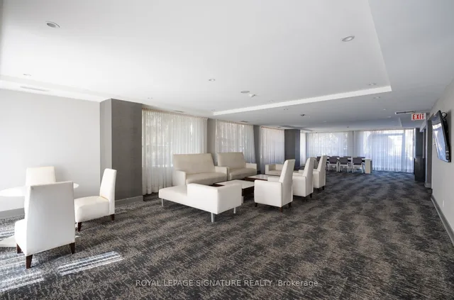 Additional property image - 18 Beverley St Unit 322