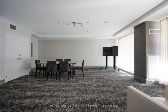 Additional property image - 18 Beverley St Unit 322