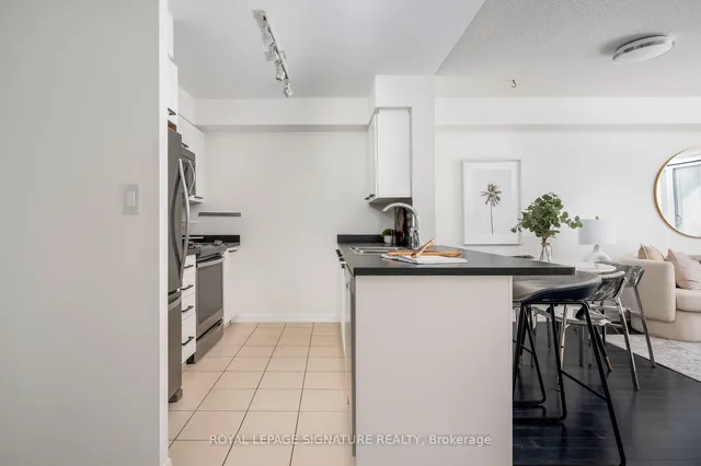 Additional property image - 18 Beverley St Unit 322
